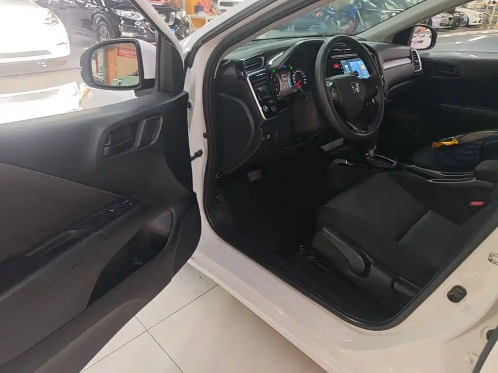 Honda Gienia 2017 2017 1.5L CVT Comfort Edition