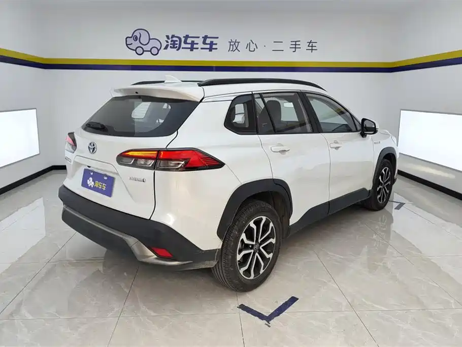 Toyota Frontlander 2023 2.0L Smart Hybrid Dual Engine Prestige Edition фото 3