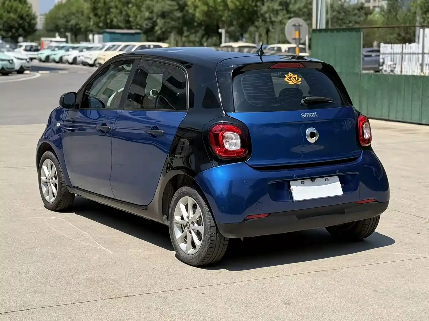 smart forfour 2016 2016 1.0L 52kW Agile Edition