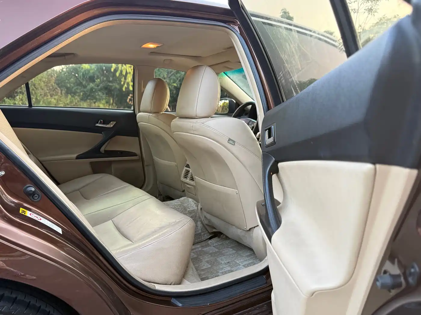 Toyota Reiz 2012 2.5V Grace Elite Styling Edition фото 12