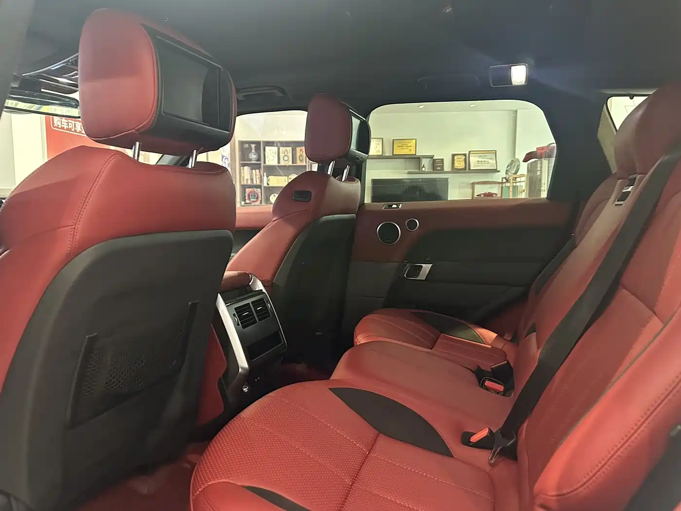 Land Rover Range Rover Sport 2014 3.0 SC V6 HSE DYNAMIC фото 14