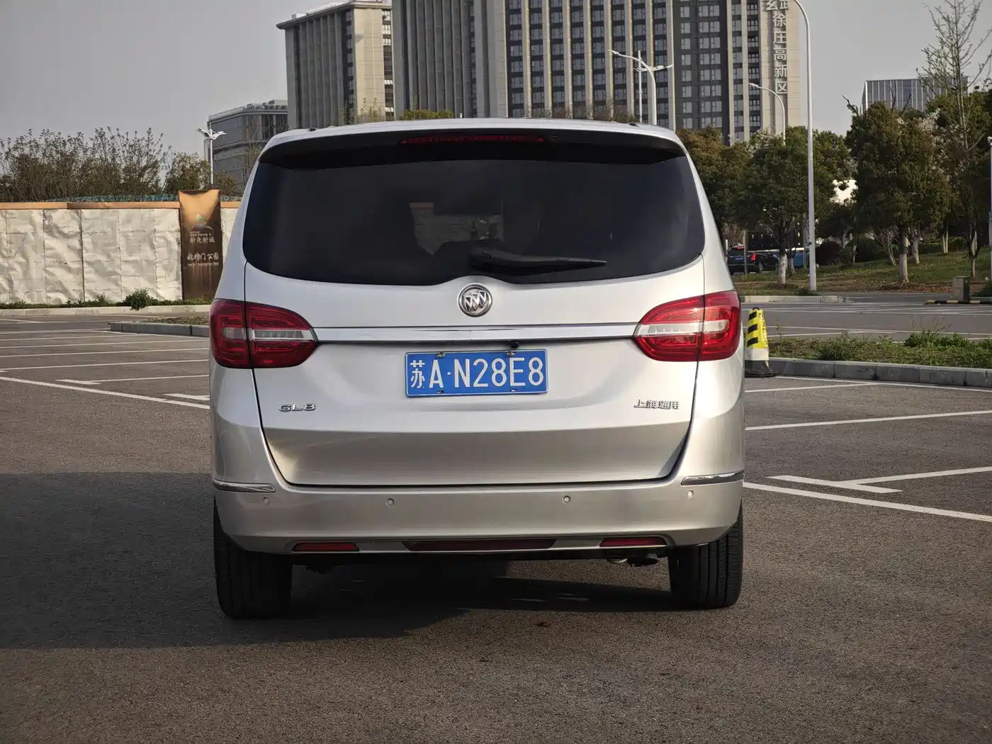 Buick GL8 2014 2.4L CT Luxury Business Comfort фото 4