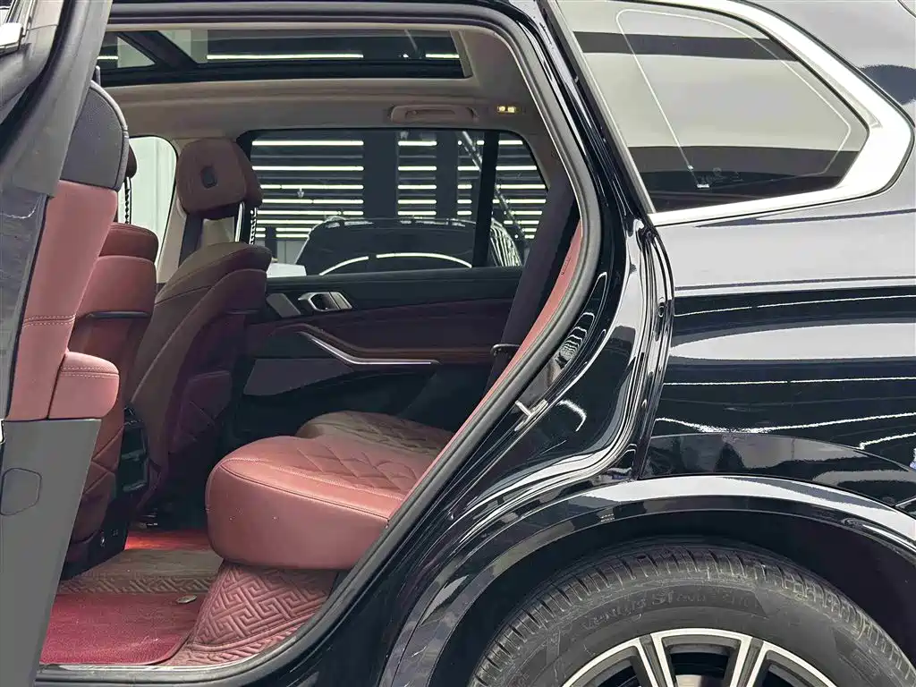 BMW X5 2022 Facelift xDrive 30Li Premium M Sport Package фото 7