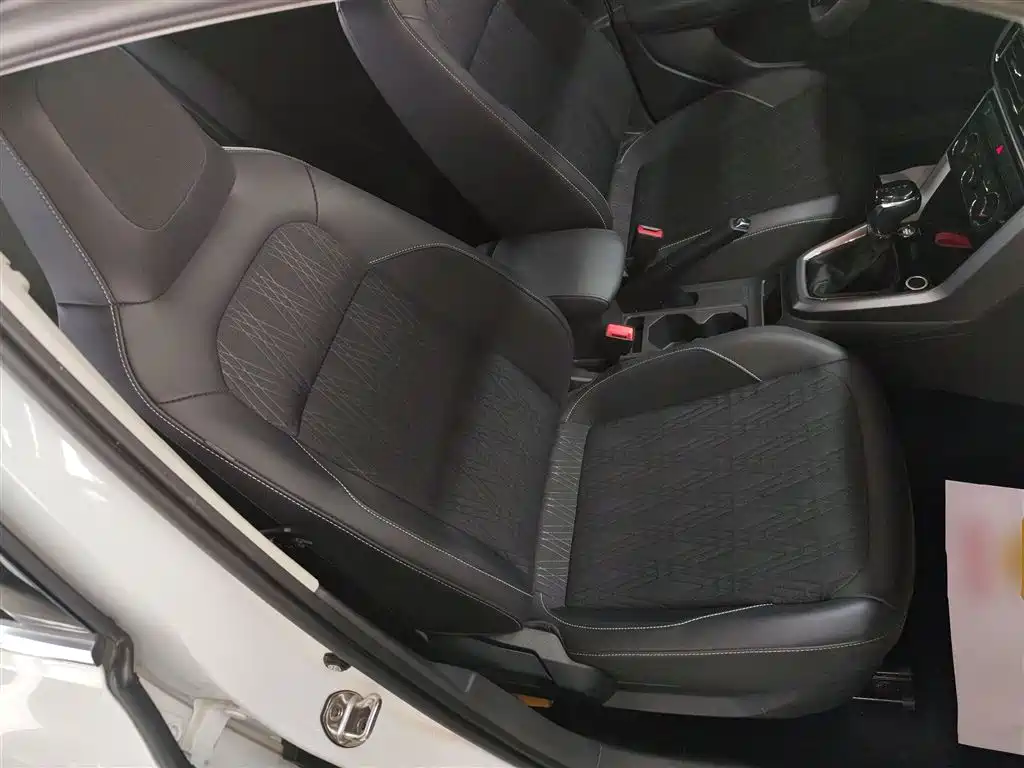 VOLKSWAGEN TU KAI