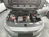 Фото 20 - Geely Geometry A