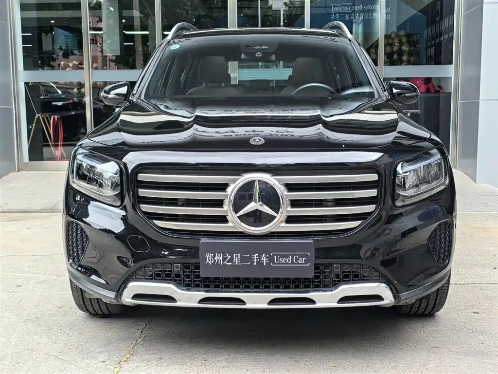 Mercedes-Benz GLB 2025 Model GLB 220 Fashion Style фото 2