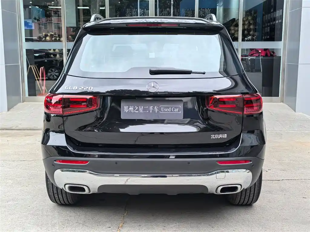 Mercedes-Benz GLB 2025 Model GLB 220 Fashion Style фото 11