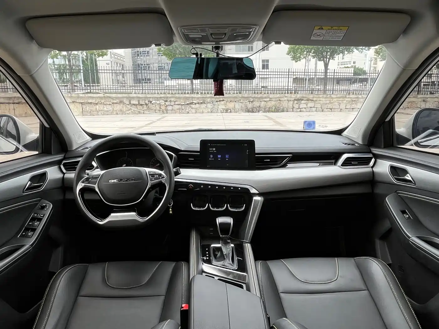 BAIC Beijing X3 2022 2021 1.5T CVT Glory
