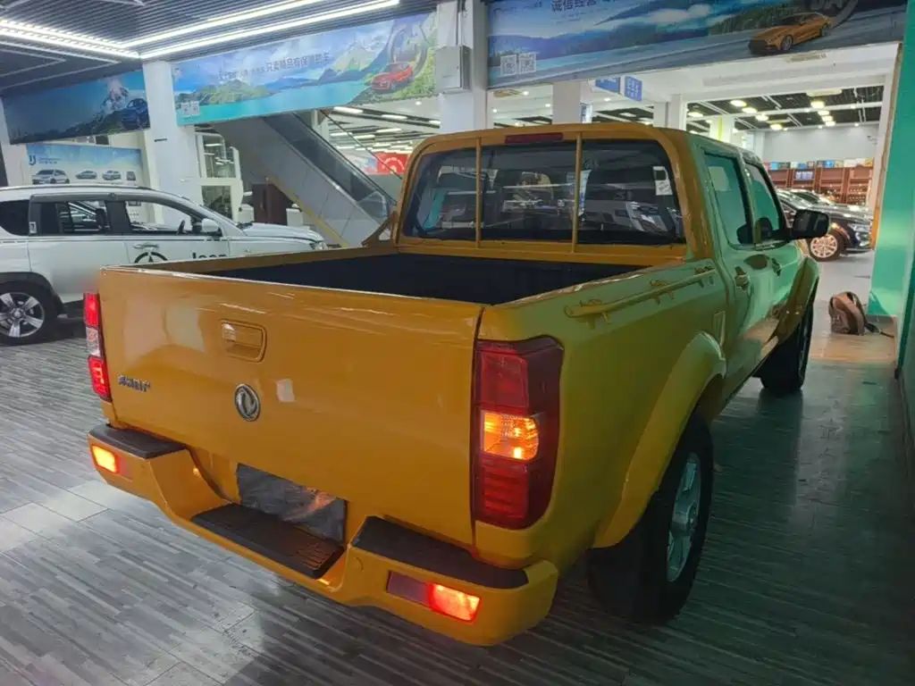Dongfeng Ruiqi 2020 2019 2.4L Gasoline China VI 4WD Standard Standard Box 2TZD