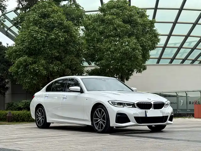 BMW 3 Series 2020 Facelift 325Li M Sport Package — фото 3