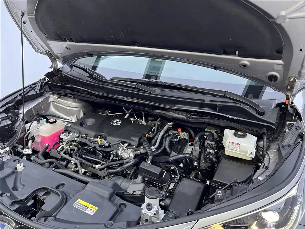Toyota Granvia 2023 2.5L Hybrid Prestige PLUS Edition фото 12