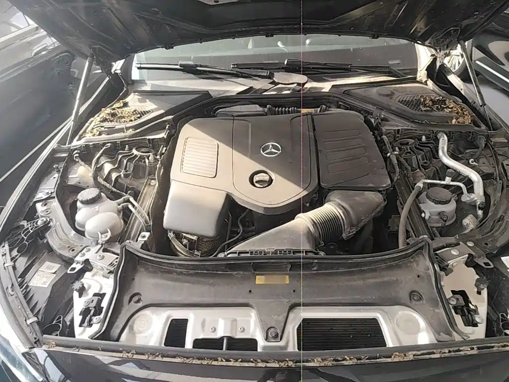 Фото 20 - Mercedes-Benz E-Class