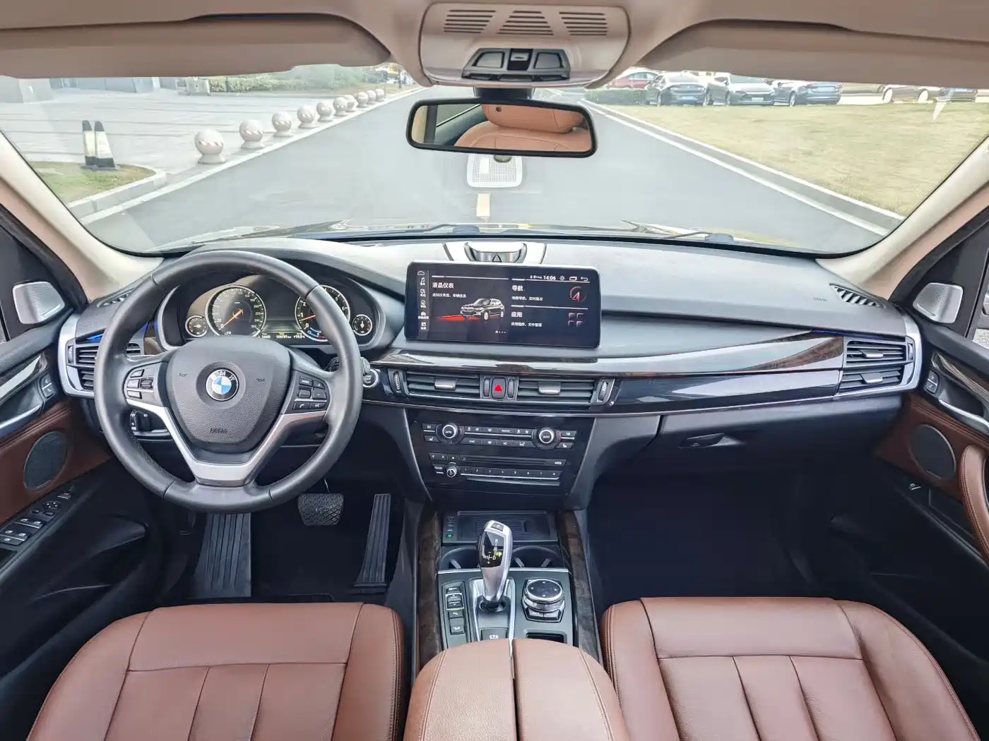 BMW X5 (Import) 2014 xDrive35i Leading фото 5