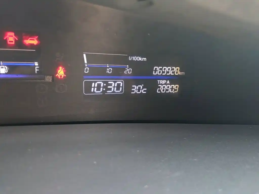 Honda Jade 2016 2016 1.8L Automatic Comfort Elite Version 5-seater
