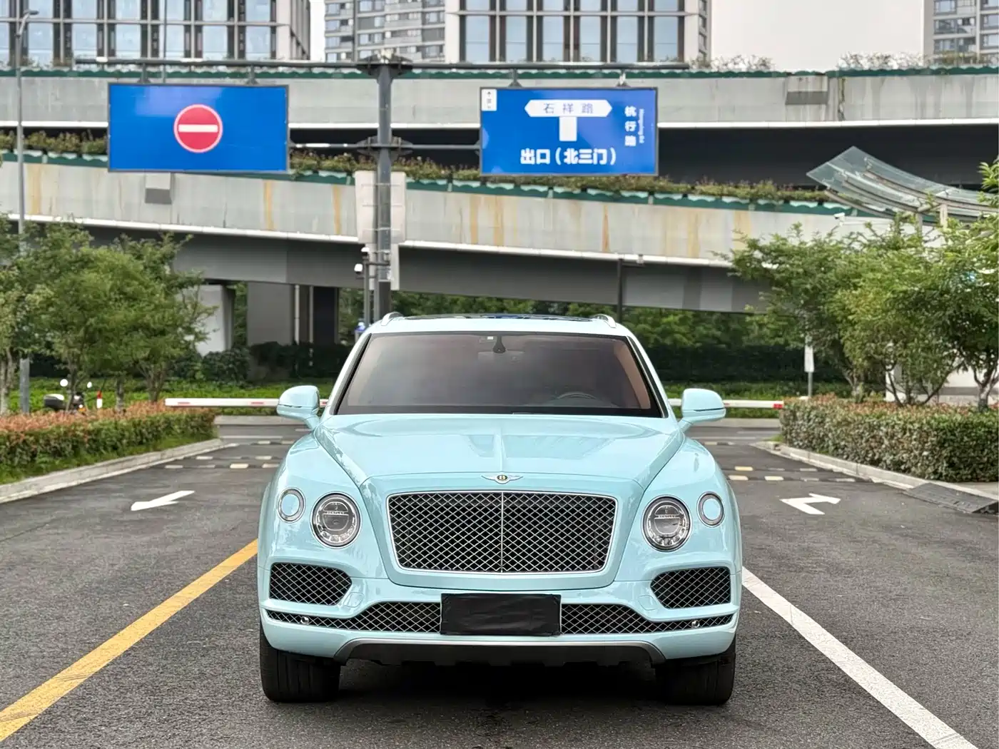 Bentley Bentayga 2018 4.0T V8