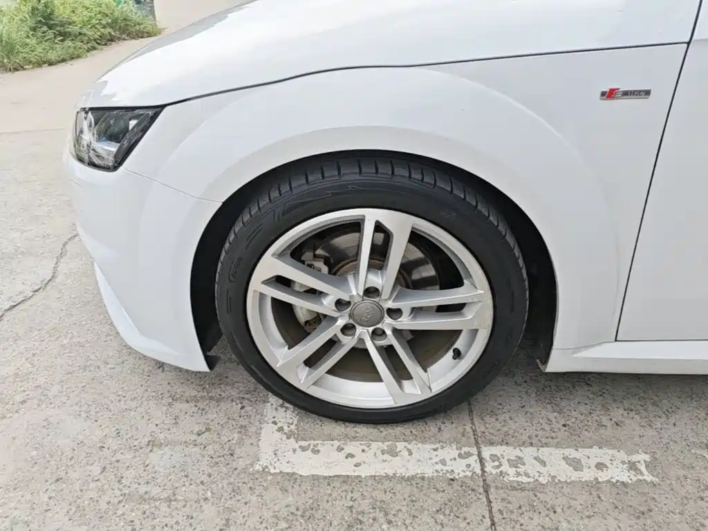 Audi TT 2017 2017 TT Coupe 45 TFSI