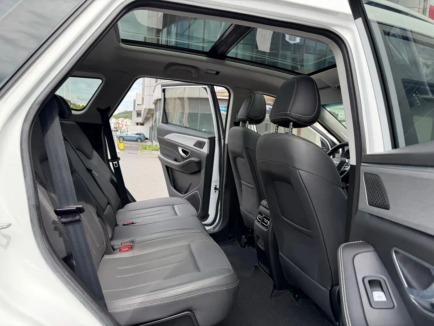 Jetour X90 PLUS 2023 2023 2.0T DCT Castle 5-Seater