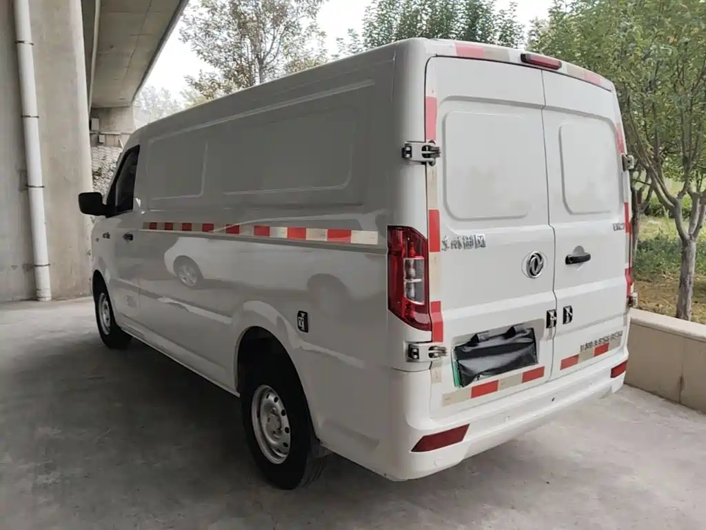 2025 Dongfeng Yufeng EM27