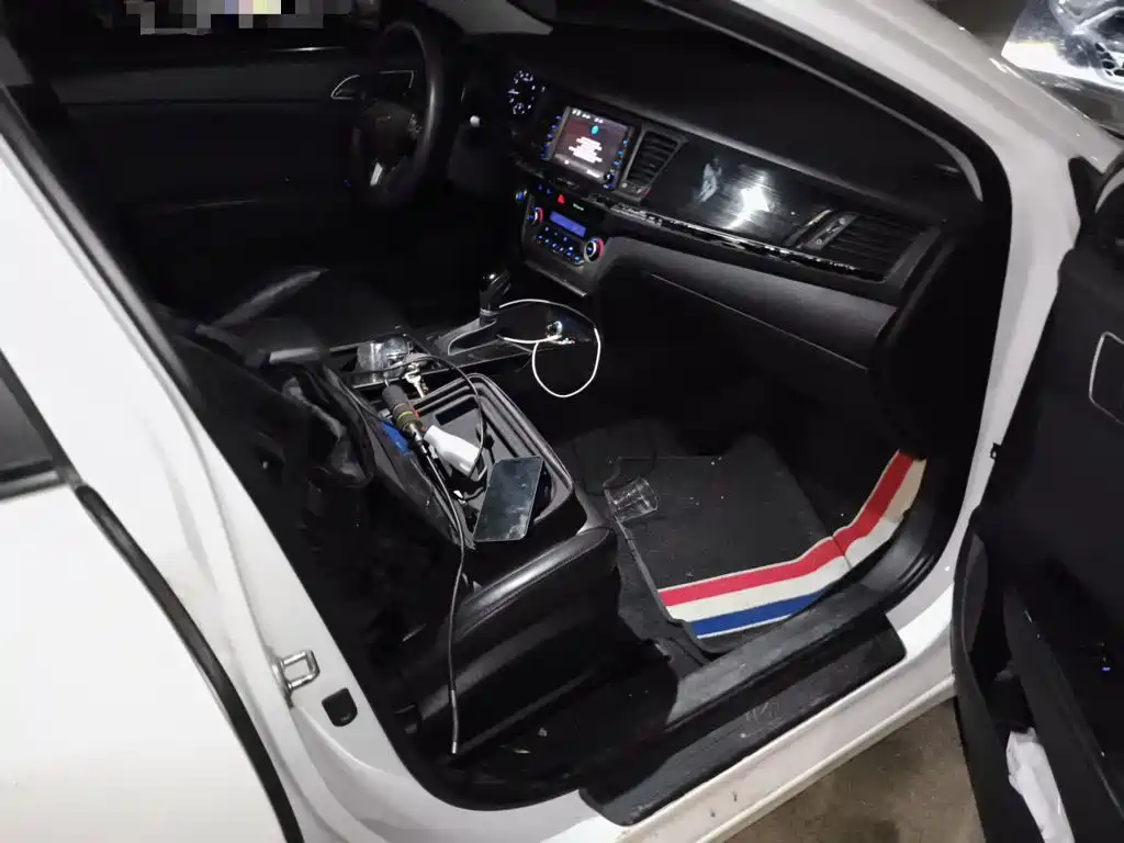 Фото 21 - Hyundai Mistra