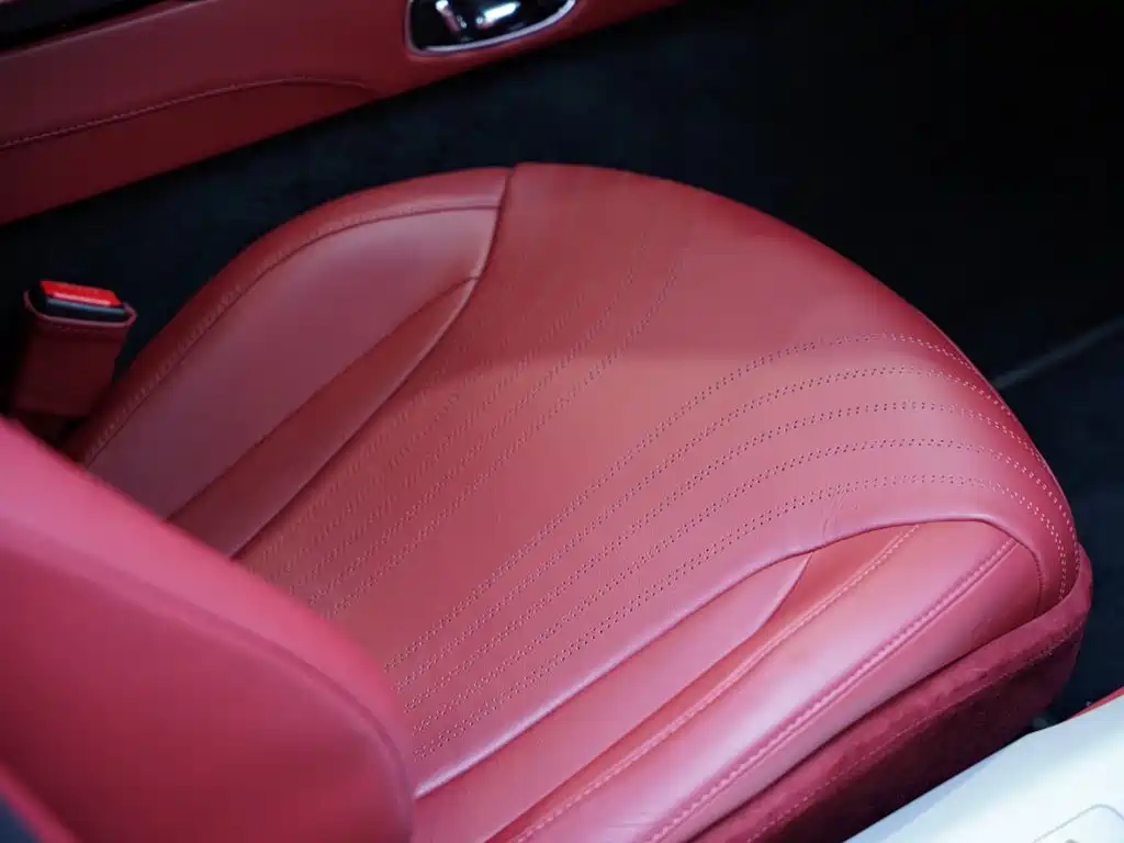 Aston Martin DB11 2022 2020 4.0T V8 Coupe