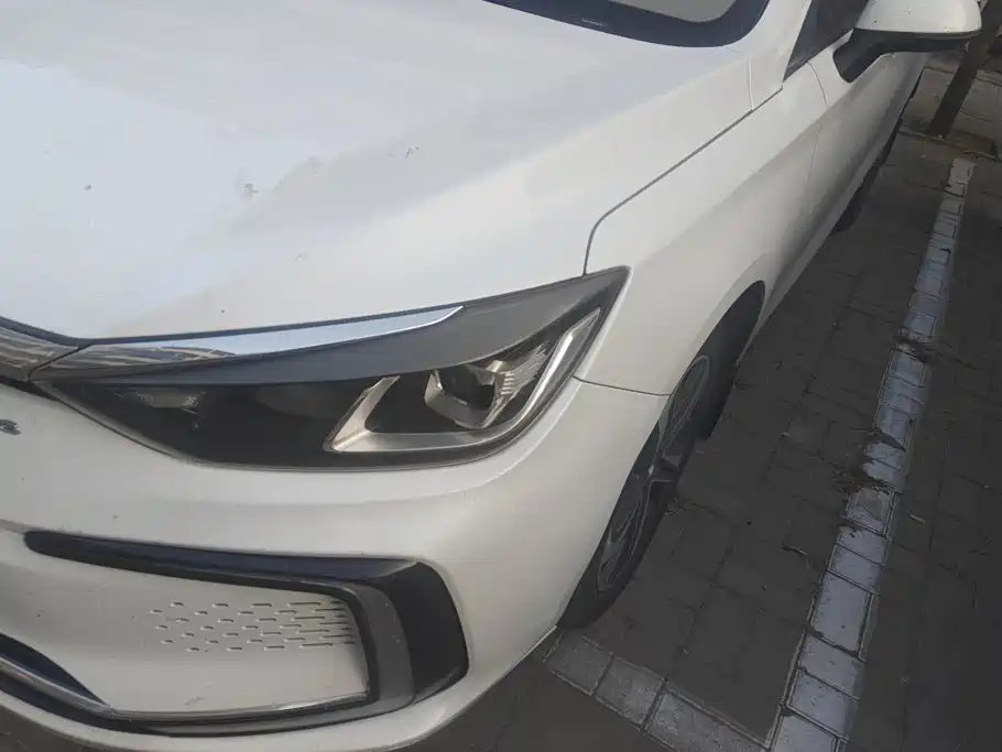 Photo 5 - BAIC Beijing EU5
