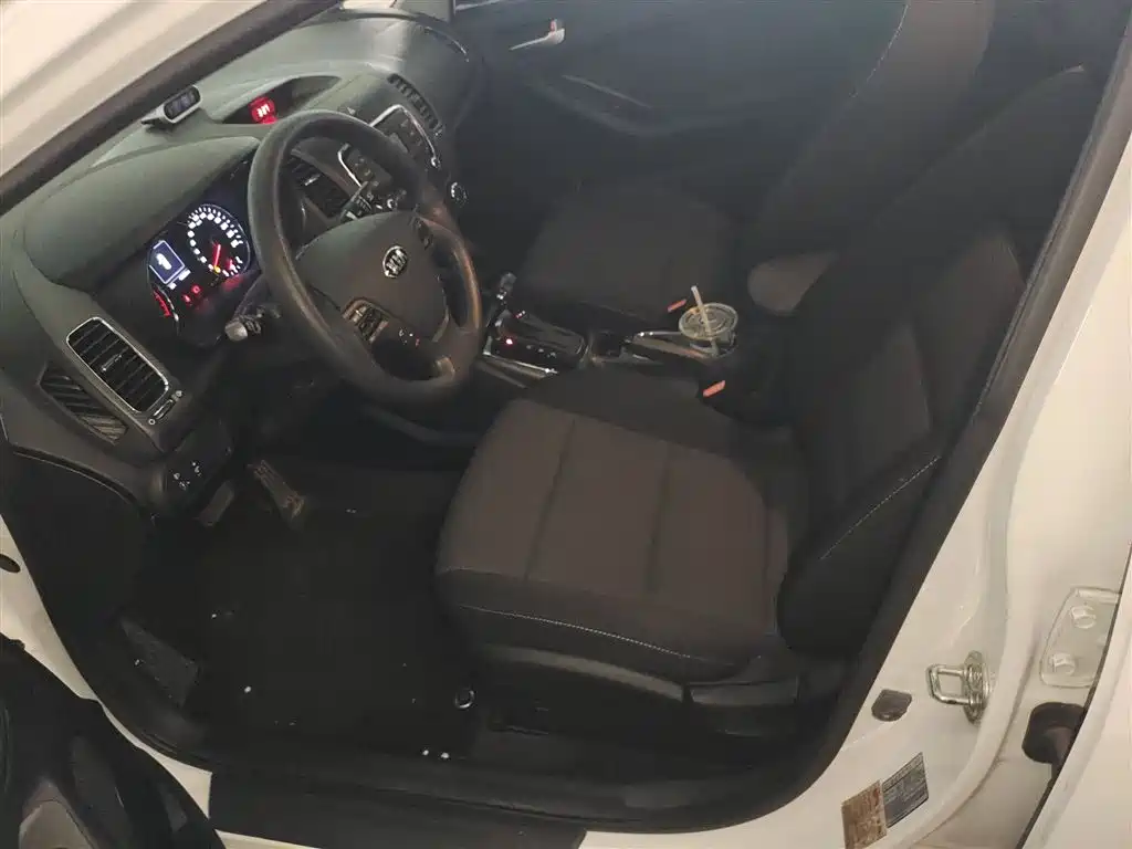 Kia K3 2016 1.6L Automatic GL фото 15