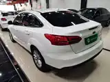 Photo 23 - Ford Focus