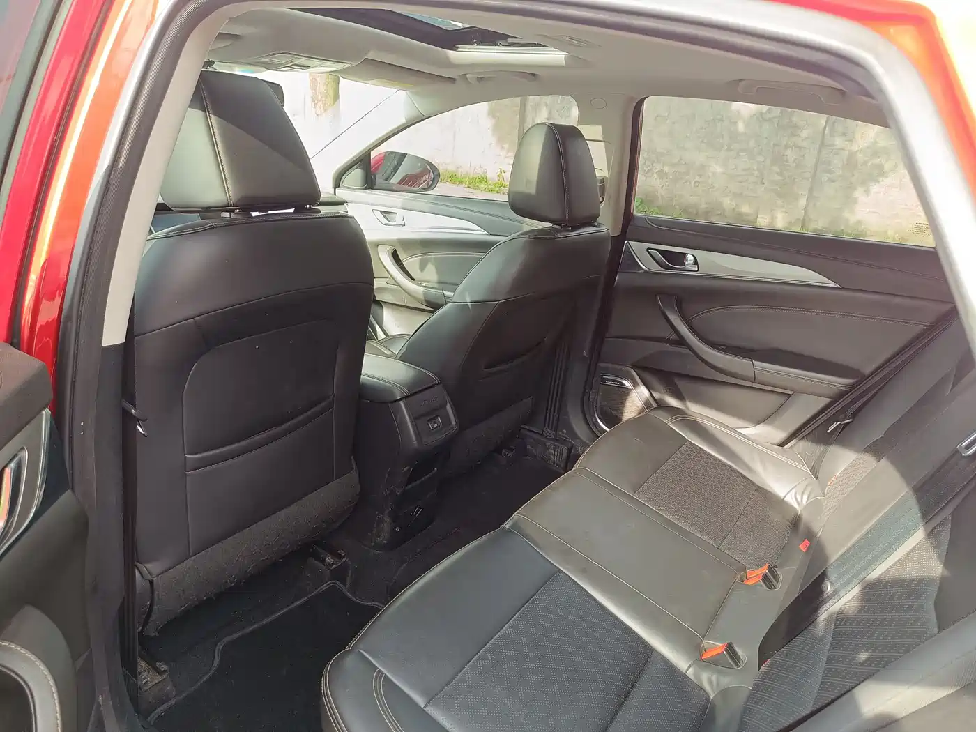 Photo 9 - Changan Eado