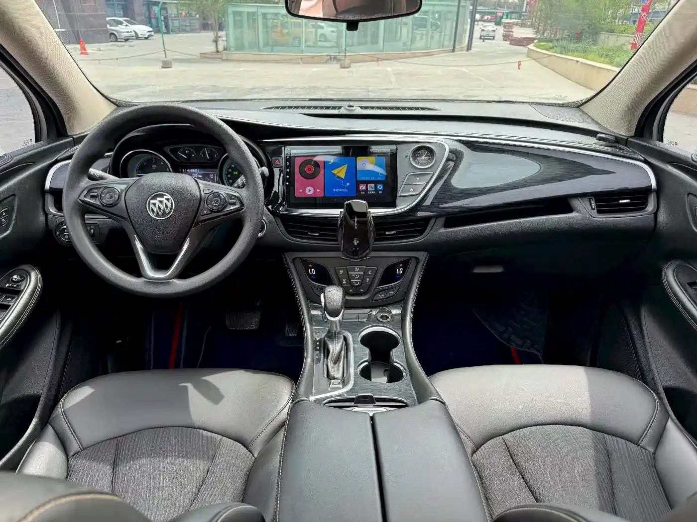 Buick Envision Plus 2017 20T FWD Premium фото 5
