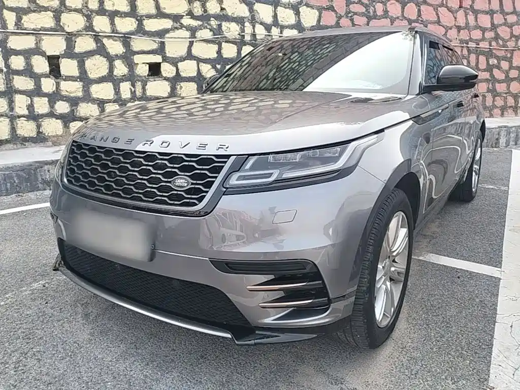 Фото 2 - Land Rover Range Rover Velar