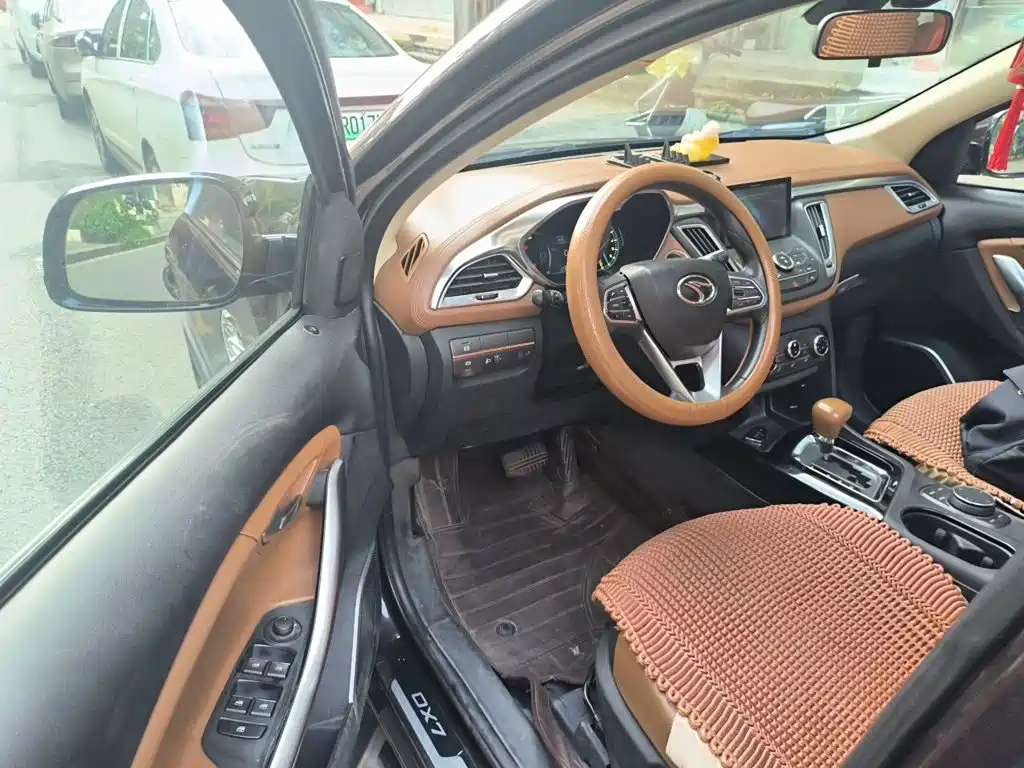 Soueast DX7 2017 2017 1.5T Automatic Glory Edition