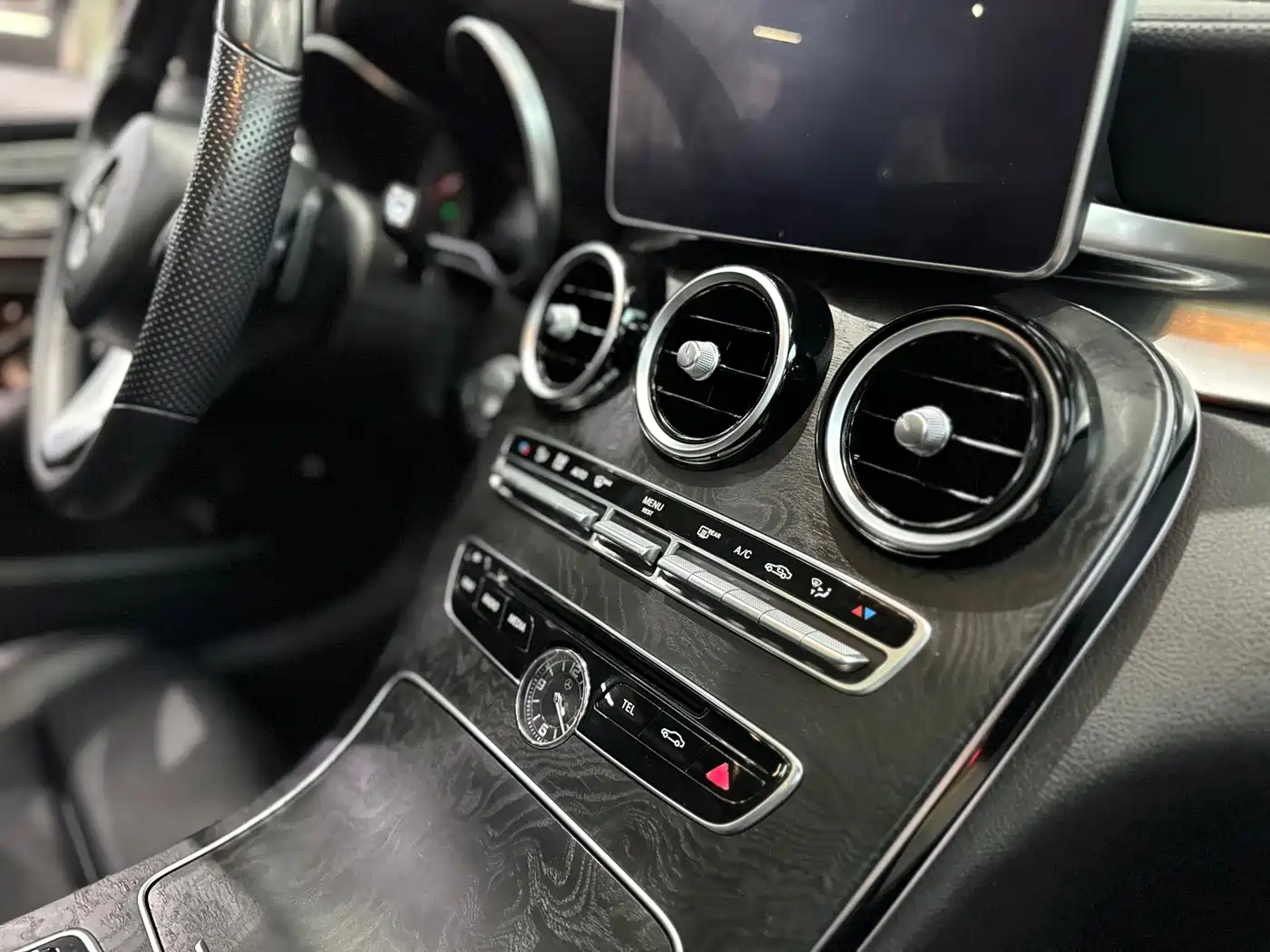 Mercedes-Benz C-Class 2015 C 300 L Sport фото 36
