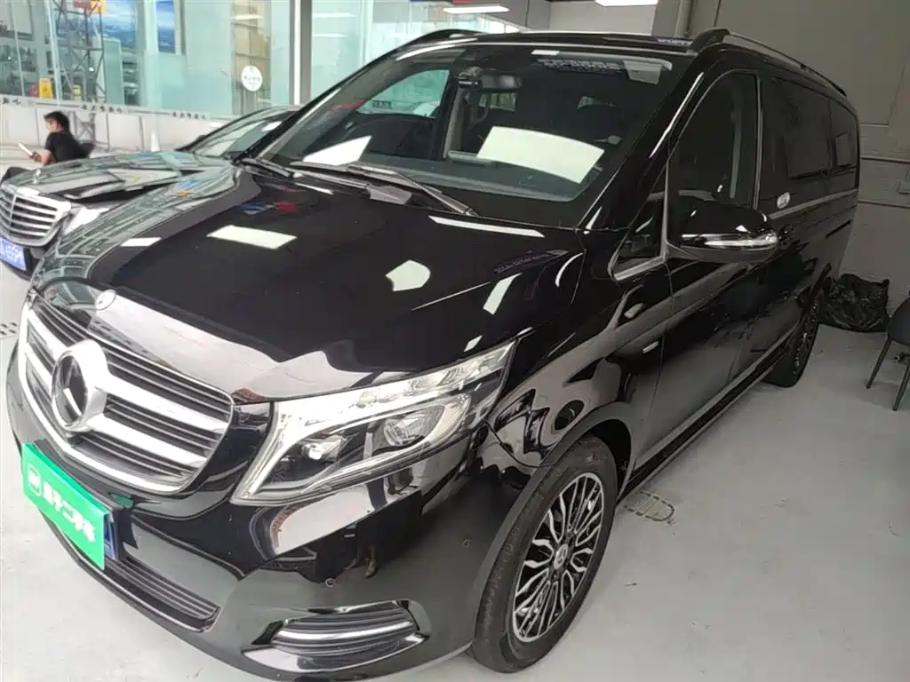 Mercedes-Benz V-Class 2018 V 260 Premium Edition China VI