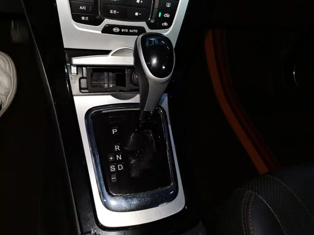 BYD Surui 2015 2014 Model 1.5L Automatic Luxury