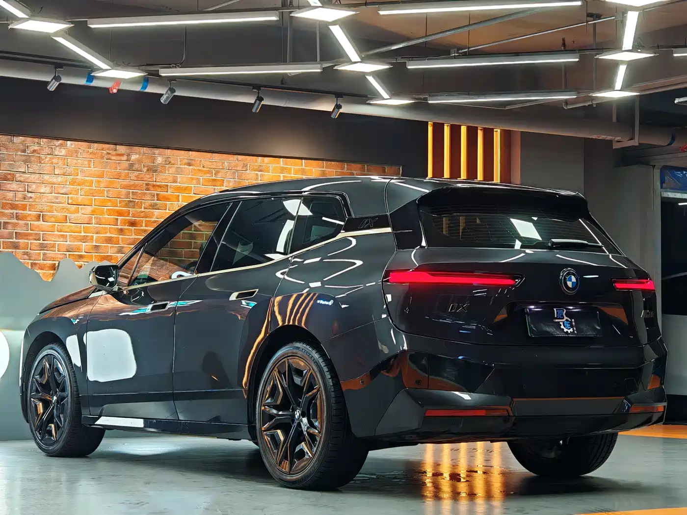 BMW iX M60 2023 2022 M60