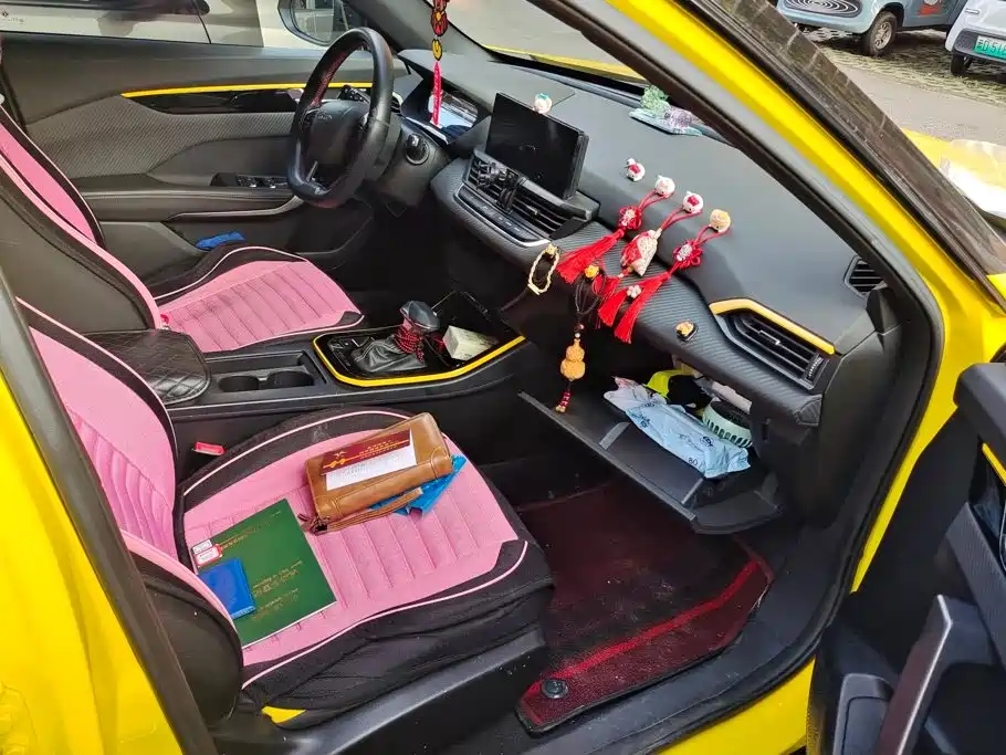 Dongfeng Aeolus Yixuan GS 2022 2021 230T Auto Chasing Glory Samurai Edition