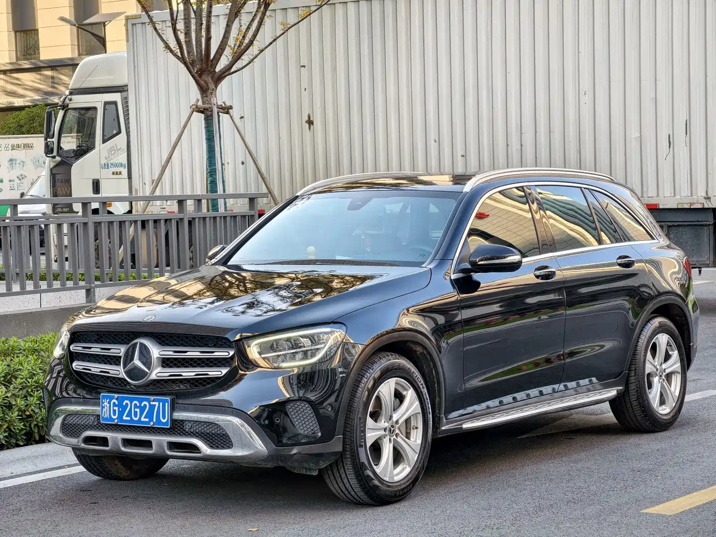 Mercedes-Benz GLC 2020 Facelift GLC 260 L 4MATIC Dynamic фото 4
