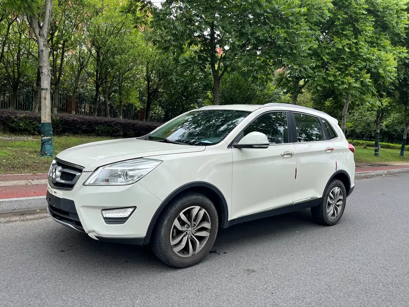 2016 BAIC Senova X65