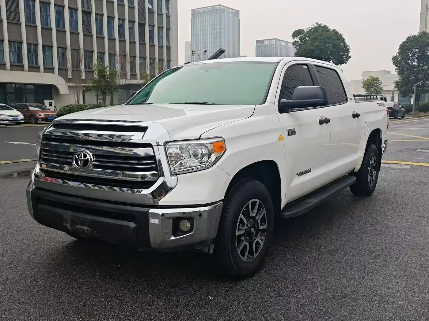 Toyota Tundra 2017 2014 5.7L TRD Pro