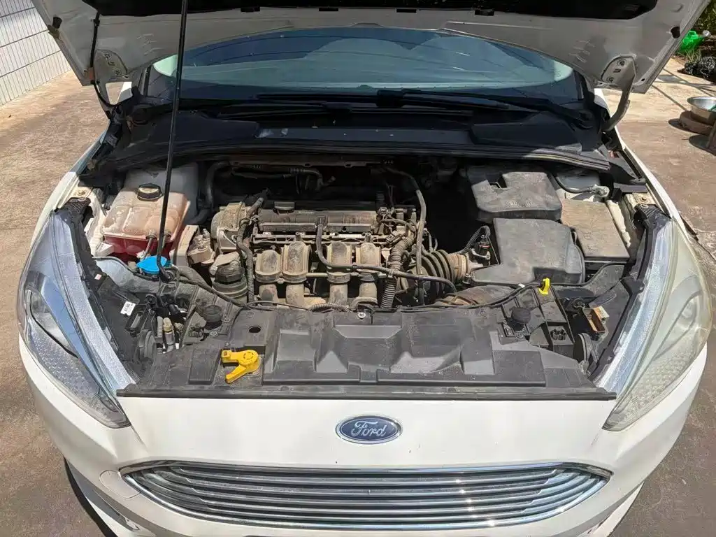 Фото 3 - Ford Focus