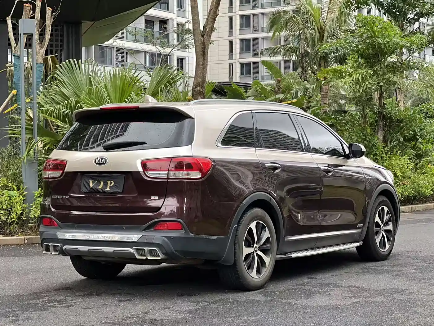 Kia Sorento 2015 Sorento L 2.4L Gasoline 4WD Elite 7-Seater China V фото 9