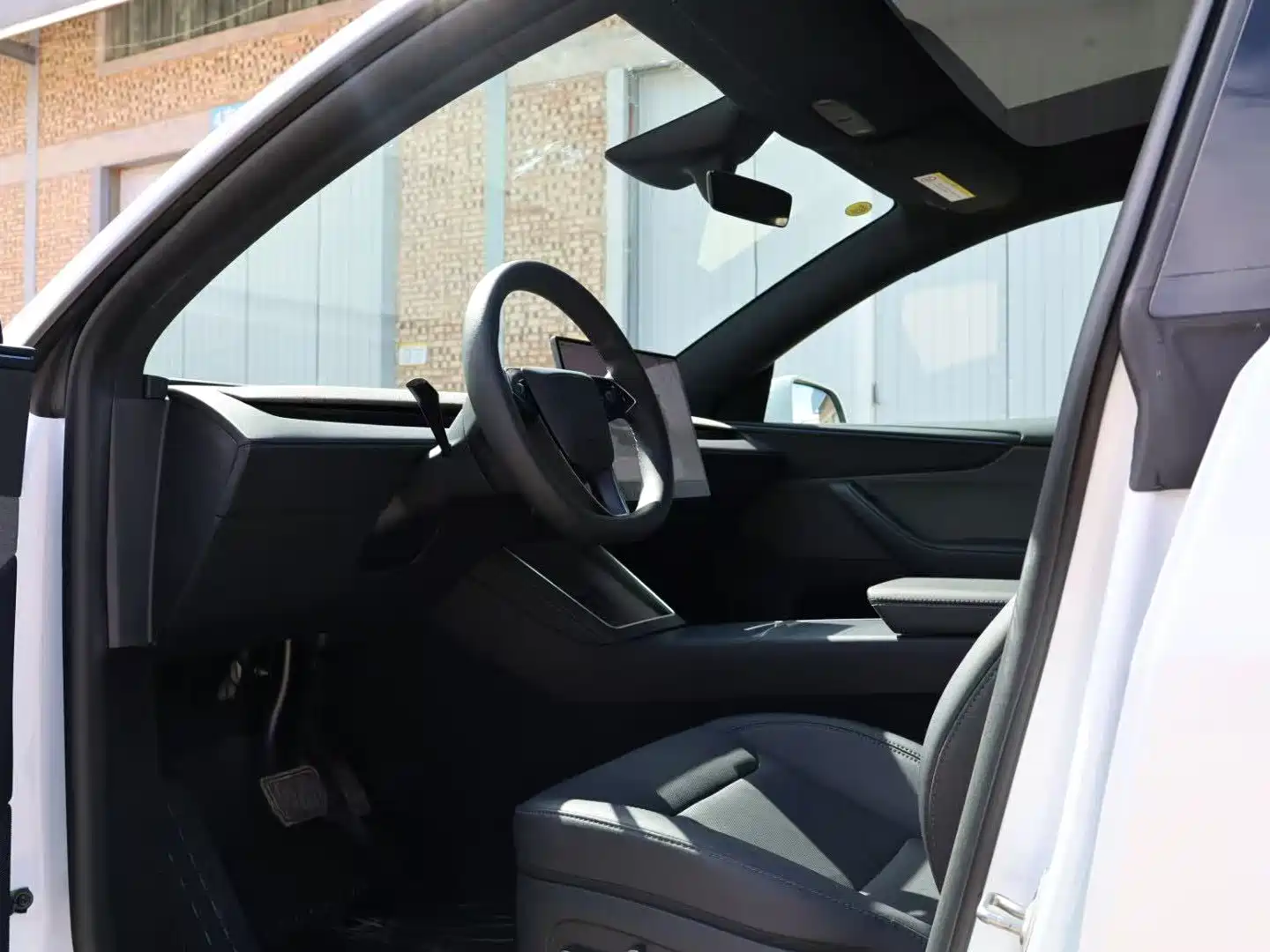 Фото 4 - Tesla Model Y