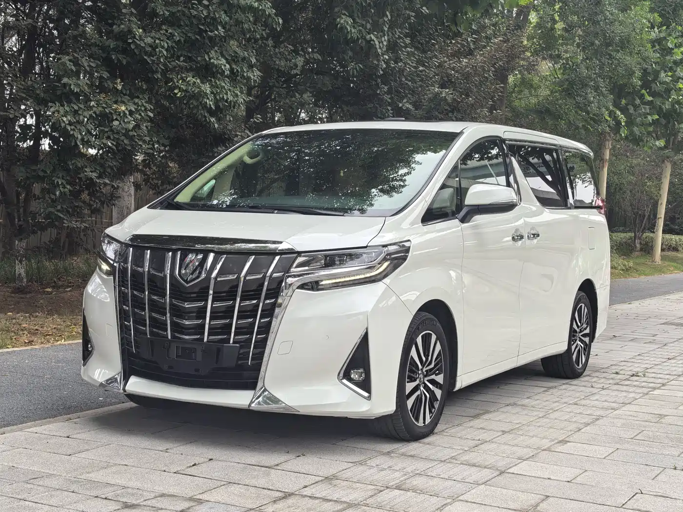 Toyota Alphard 2018 Facelift 3.5L Premium Edition