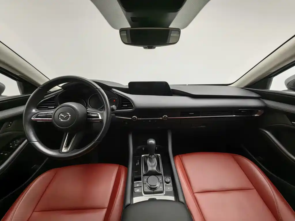 Photo 5 - Mazda Mazda 3