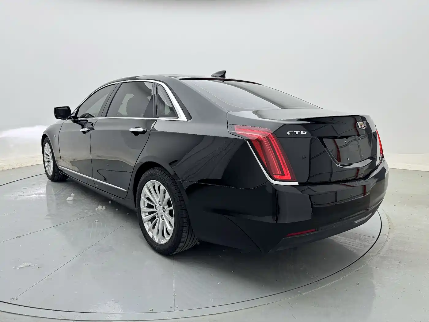 Cadillac CT6 2017 28T Luxury фото 35