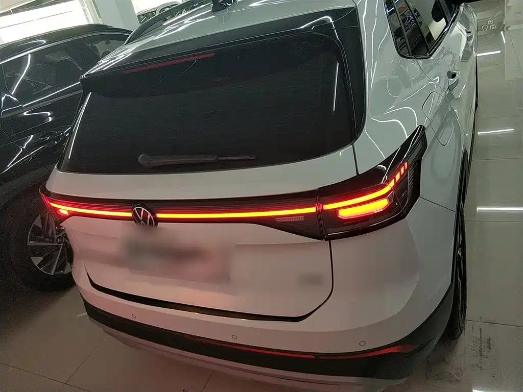 Volkswagen Tharu 2025 New Edge 1.5L Aspiration Edition фото 4