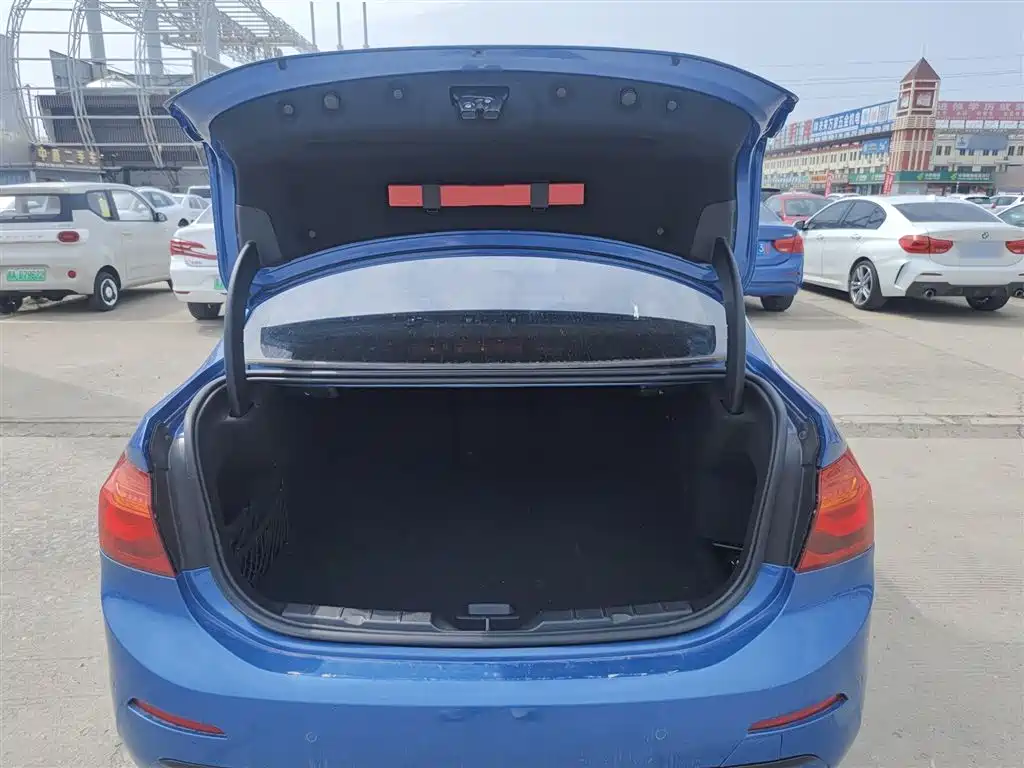 BMW 1 Series 2017 120i Design Package фото 15