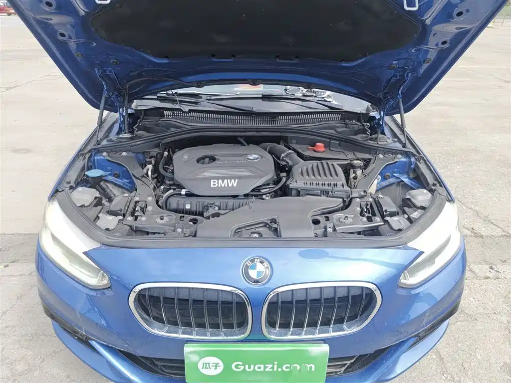 BMW 1 Series 2017 120i Design Package фото 16
