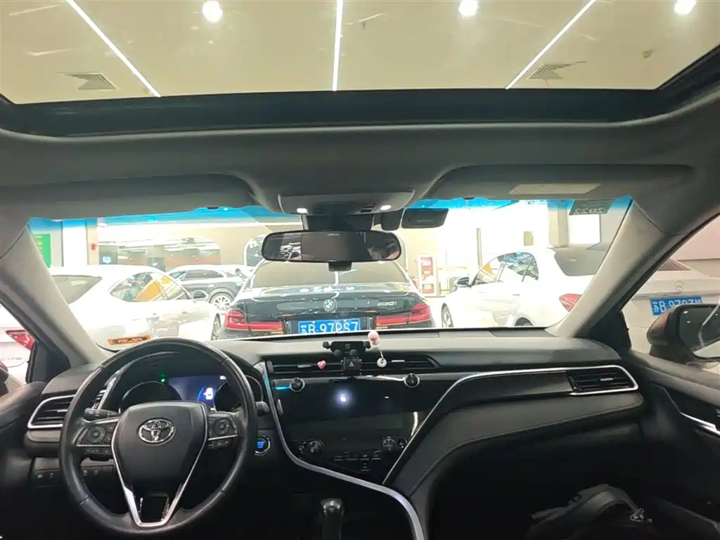 Toyota Camry 2019 Facelift 2.5S F Sport Version фото 14