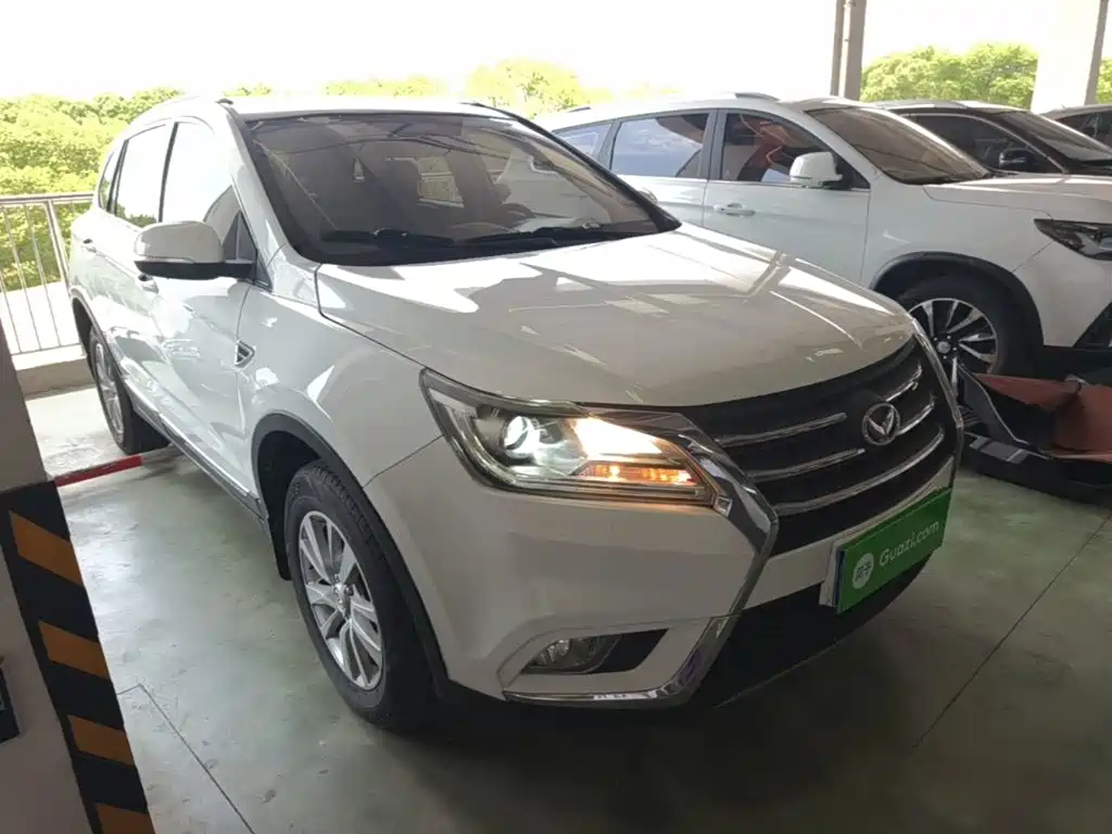 BAIC Huansu S6 2016 2017 1.5T CVT Delight